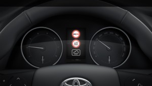 ROAD_SIGN_ASSIST_-_DASHBOARD