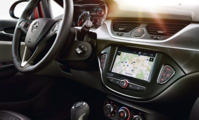 Νέο σύστημα infotainment Navi 4.0 IntelliLink Ενσωματωμένη δορυφορική πλοήγηση Opel OnStar με Destination Download Άριστες συνδέσεις: συμβατό με Apple CarPlay και Android Auto Ένα νέο σύστημα infotainment με την ονομασία Navi 4.0 IntelliLink είναι άμεσα διαθέσιμο για τους μικρούς πρωταθλητές της Opel, ADAM και Corsa. Οι οδηγοί μπορούν τώρα να απολαμβάνουν ενημέρωση/ψυχαγωγία με ενσωματωμένη πλοήγηση και όλα τα οφέλη του συστήματος προσωπικής υποστήριξης και συνδεσιμότητας OnStar της Opel – συμπεριλαμβανομένου του Destination Download (Κατέβασμα Προορισμού) – για να φτάνουν στον προορισμό τους με μέγιστη ακρίβεια και άνεση. Πέρα από τα πλεονεκτήματα του συστήματος R 4.0 IntelliLink – οθόνη αφής επτά ιντσών, συνδεσιμότητα Bluetooth και συμβατότητα με Apple CarPlay & Android Auto (όπου αυτό έχει ενεργοποιηθεί από την Google), – το Navi 4.0 IntelliLink διαθέτει Ευρωπαϊκούς οδικούς χάρτες που προβάλλονται σε 2D ή 3D μορφή και δυναμική καθοδήγηση διαδρομής μέσω TMC. Με το “Opel OnStar – You’ll never drive alone” στο πλευρό τους, οι οδηγοί μπορούν επίσης να στέλνουν προορισμούς απευθείας στο σύστημα πλοήγησης (Destination Download), μέσω ενός συμβούλου OnStar ή της εφαρμογής MyOpel, ενώ ταυτόχρονα να χρησιμοποιούν το αυτοκίνητό τους σαν WiFi Hotspot και δυνατότητα σύνδεσης μέχρι επτά συσκευές. Με τη λιτή και σαφή δομή του Navi 4.0 IntelliLink και τη διαισθητική λειτουργία του, τα Opel ADAM και Corsa είναι από τα καλύτερα συνδεδεμένα μικρά αυτοκίνητα της αγοράς