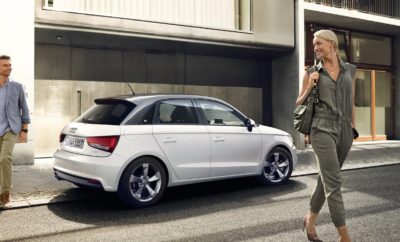 Η Kosmocar – Audi, πάντα κοντά στο κοινό με πρωτοποριακές λύσεις απόκτησης αυτοκινήτου, ξεχωρίζει με δύο μοναδικά νέα που θα χαροποιήσουν τους λάτρεις της μάρκας. Audi A1 Το αγαπημένο compact Audi, η έκφραση του σύγχρονου τρόπου ζωής, έρχεται δυναμικά και προσφέρει περισσότερα από ποτέ. Μοντέρνο, συναρπαστικό, δυναμικό, με πολυάριθμες δυνατότητες εξατομίκευσης, προηγμένη τεχνολογία και πάνω από όλα Audi, είναι πλέον διαθέσιμο από €15.990. Ισχύει για νέες παραγγελίες A1 & A1 Sportback 1.0 TFSI έως 31/10/2017 και για περιορισμένο αριθμό αυτοκινήτων. Audi Q3 Το κορυφαίο SUV της κατηγορίας εντυπωσιάζει με τη δυναμική του σχεδίαση, το υψηλό επίπεδο εργονομίας, την πολυτέλεια και την άριστη ποιότητα υλικών, προσφέροντας μοναδική οδηγική απόλαυση. Για αυτούς που θέλουν πάντα κάτι παραπάνω, που δίνουν προσοχή ακόμα και στην τελευταία λεπτομέρεια, τώρα διαθέσιμο με €26.990 και δωρεάν Navigation. Ισχύει για νέες παραγγελίες Q3 1.4 TFSI (125hp) έως 31/10/2017 και για περιορισμένο αριθμό αυτοκινήτων.