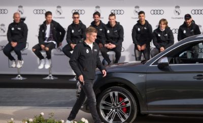 Audi και Ρεάλ Μαδρίτης μαζί και τη σεζόν 2017-2018 • Συνεχίζεται και τη νέα σεζόν η συνεργασία Audi και Ρεάλ Μαδρίτης • Οι ποδοσφαιριστές της πρωταθλήτριας Ισπανίας και κατόχου του Champions League παρέλαβαν τα νέα τους μοντέλα • Στην κορυφή της προτίμησης το Q7, με τα RS μοντέλα να ακολουθούν • Οι αστέρες της Ρεάλ Μαδρίτης δοκίμασαν σε προσομοιωτές την εμπειρία οδήγησης του Audi e-tron FE04, του ηλεκτρικού μονοθέσιου με το οποίο η Audi συμμετέχει στο παγκόσμιο πρωτάθλημα Formula E Και τη νέα σεζόν, η Ρεάλ Μαδρίτης ...οδηγεί Audi! Οι ποδοσφαιριστές της πρωταθλήτριας Ισπανίας παρέλαβαν την εβδομάδα που πέρασε τα προσωπικά τους μοντέλα για την εφετινή χρονιά. Πριν όμως την παράδοση, μία έκπληξη περίμενε τους αστέρες της Μαδρίτης. Άλλαξαν τις ποδοσφαιρικές τους στολές, φόρεσαν αγωνιστικές φόρμες και πήραν θέση σε ειδικούς προσομοιωτές, για να πάρουν μια εντύπωση του Audi e-tron FE04, του ηλεκτρικού αγωνιστικού μονοθέσιου της Audi με το οποίο η μάρκα συμμετέχει στη Formula E. Το μονοθέσιο θα κάνει την παρθενική του εμφάνιση στον εναρκτήριο αγώνα της σεζόν για τη Formula E, στο Χονγκ Κονγκ (2-3 Δεκεμβρίου). Για άλλη μια χρονιά, στην κορυφή της λίστας προτίμησης ήταν το Audi Q7. Το μεγάλο SUV της Audi ήταν επιλογή των Γκάρεθ Μπέιλ (Gareth Bale), Λούκα Μόντριτς (Luka Modrić) και Κασεμίρο (Casemiro) όπως και 11 ακόμα συμπαικτών τους, με τρεις από αυτούς να επιλέγουν το plug-in υβριδικό Audi Q7 e-tron Quattro. Επίσης δημοφιλή ανάμεσα στους «Μαδριλένους» αναδείχθηκαν τα σπορ μοντέλα RS. Ο προπονητής Ζινεντίν Ζιντάν (Zinédine Zidane) επέλεξε το Audi RS 6 Avant, ο super-star της ομάδας Κριστιάνο Ρονάλντο (Cristiano Ronaldo) και ο τερματοφύλακας Κέιλορ Νάβας (Keylor Navas) το Audi RS 7 Sportback. Τέλος, ο αρχηγός Σέρχιο Ράμος (Sergio Ramos) θα οδηγεί τη νέα ποδοσφαιρική σεζόν ένα Audi R8 Spyder. Για την ιστορία, γρηγορότερος στο τιμόνι του προσομοιωτή του Audi e-tron FE04, αναδείχθηκε ο αμυντικός των πραταθλητών Ισπανίας, ο Ντάνι Καρβαχάλ (Dani Carvajal). Η Audi συνεργάζεται με τη Ρεάλ Μαδρίτης από το καλοκαίρι του 2003. Αξίζει να σημειωθεί ότι η Ρεάλ Μαδρίτης έχει κατακτήσει τρία από τα τέσσερα τελευταία Champions League ενώ τη σεζόν που μας πέρασε πρόσθεσε άλλη μια χρυσή σελίδα στην ιστορία της, καταφέρνοντας να είναι η πρώτη ομάδα που κατακτά δύο συνεχόμενες χρονιές το Champions League, αναμφισβήτητα τον πιο σημαντικό τίτλο σε επίπεδο συλλόγων, στην Ευρώπη.