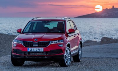 Ρεκόρ πωλήσεων για τη SKODA το 2017 σε παγκόσμιο επίπεδο • Νέο ρεκόρ πωλήσεων για τη SKODA σε παγκόσμιο επίπεδο, με ταξινομήσεις περίπου 1.200.500 αυτοκινήτων το 2017 - αύξηση 6,6% σε σχέση με το 2016 • Τέταρτη συνεχόμενη χρονιά που η SKODA ξεπερνάει το φράγμα του ενός εκατομμυρίου πωλήσεων σε ένα έτος • Μόνο το Δεκέμβριο του 2017, πωλήσεις 107.500 αυτοκινήτων SKODA σε παγκόσμιο επίπεδο • Επιτυχημένη χρονιά το 2017 για τη SKODA και στην ελληνική αγορά, με 3.086 ταξινομήσεις και μερίδιο αγοράς 3,5% • Τα SKODA Octavia και SKODA Superb στην κορυφή της κατηγορίας τους στην Ελλάδα Ρεκόρ πωλήσεων για τη SKODA το 2017, με ταξινομήσεις περίπου 1.200.500 αυτοκινήτων σε παγκόσμιο επίπεδο. Πρόκειται για την καλύτερη επίδοση της μάρκας στα 122 χρόνια ιστορίας της. Σε σχέση με τα 1.126.500 αυτοκίνητα του 2016, σημειώθηκε αύξηση 6,6%, με τη SKODA να ξεπερνάει για τέταρτη συνεχόμενη χρονιά το φράγμα του ενός εκατομμυρίου πωλήσεων, σε ένα ημερολογιακό έτος. Διεθνώς, καταγράφηκε πολύ σημαντική αύξηση τόσο στη Δυτική όσο και στην Κεντρική Ευρώπη, στην Κίνα και σε αρκετές άλλες σημαντικές αγορές ανά την υφήλιο ενώ αντίστοιχα ραγδαία ανοδική ήταν και η πορεία της μάρκας στην ελληνική αγορά. Πιο αναλυτικά, στη Δυτική Ευρώπη, οι συνολικά 477.700 ταξινομήσεις αντιπροσωπεύουν αύξηση 5,2% σε σχέση με το 2016. Εδώ, ξεχωρίζει η γερμανική αγορά, με τη SKODA να αναδεικνύεται για άλλη μια φορά η δημοφιλέστερη εισαγόμενη μάρκα στη χώρα. Με τις πωλήσεις 173.000 αυτοκινήτων, η Γερμανία αντιπροσωπεύει τη δεύτερη σημαντικότερη αγορά για τη SKODA ενώ σημαντικός ήταν και ο όγκος πωλήσεων της μάρκας στη αγορά της Μεγ. Βρεταννίας, με 80.100 αυτοκίνητα. Φυσικά, η SKODA διατήρησε την πρώτη θέση στη μητρική της αγορά. Οι 95.000 ταξινομήσεις στην Τσεχία αντιπροσωπεύουν μία αύξηση της τάξης του 8% σε σχέση με το 2016. Πιο σημαντική αγορά για τη SKODA, για άλλη μια χρονιά, αναδείχθηκε η Κίνα, στην οποία η μάρκα κατέγραψε 325.000 ταξινομήσεις! Μόνο το μήνα Δεκέμβριο, η SKODA παρέδωσε σε πελάτες στην Κίνα 42.400 νέα αυτοκίνητα, αυξημένα κατά 41,8% σε σχέση με τον ίδιο μήνα, ένα χρόνο πριν. Στην ελληνική αγορά, η SKODA σημείωσε το 2017 εντυπωσιακή άνοδο, +116% σε σχέση με το 2016. Οι συνολικά 3.086 ταξινομήσεις το 2017 αντιπροσωπεύουν ένα μερίδιο αγοράς 3,5% και αναδεικνύουν με τον πιο εμφατικό τρόπο τη διαρκώς αυξανόμενη εκτίμηση που απολαμβάνουν τα νέα μοντέλα της μάρκας από τους καταναλωτές. Πιο συγκεκριμένα: • Η SKODA Octavia διατήρησε την ηγετική της θέση στην κατηγορία των μεσαίων οικογενειακών. Οι ταξινομήσεις των 908 αυτοκινήτων χάρισαν στην Octavia την πρώτη θέση και την ανέδειξαν με ποσοστό 33,16% ως το δημοφιλέστερο με διαφορά μοντέλο της κατηγορίας. • Αντίστοιχα επιτυχημένη κρίνεται και η πορεία του επιβλητικού SKODA Superb, που με 124 ταξινομήσεις βρέθηκε στην πρώτη θέση της κατηγορίας των μεγάλων οικογενειακών σεντάν. Αξίζει να σημειωθεί ότι τo νέο SKODA Kodiaq, κατάφερε σε μόλις 8 μήνες παρουσίας στην ελληνική αγορά, να κατακτήσει τη 2η θέση στα μεγάλα SUV με 280 ταξινομήσεις. Η δυναμική παρουσία της μάρκας στην κατηγορία των SUV, αναμένεται να ενισχυθεί ακόμα περισσότερο με την παρουσίαση στην ελληνική αγορά του νέου SKODA Karoq, το Μάρτιο του 2018.