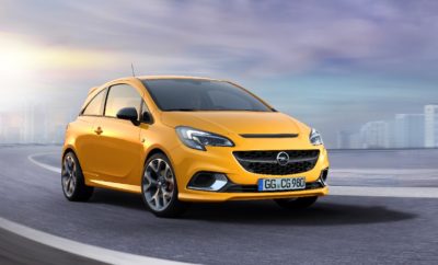 Το νέο Opel Corsa GSi 21.03.2018 Print Print Word Συνέχιση της παράδοσης GSi: Το Opel Corsa GSi ακολουθεί το Insignia GSi Απόλυτη ακρίβεια: Σπορ πλαίσιο από το γρήγορο ‘αδελφάκι’ του, Corsa OPC Ασυμβίβαστη εμφάνιση: Δυναμική σχεδίαση Opel με ζωηρές και ακριβείς γραμμές Αίσθηση άνεσης : Καθίσματα Recaro και σπορ τιμόνι στο εσωτερικό, στοιχεία carbon στο εξωτερικό Απόλυτη ακρίβεια για γνήσια οδηγική απόλαυση: Μετά την εντυπωσιακή έλευση του μεσαίου Opel Insignia GSi, η παράδοση GSi συνεχίζεται τώρα με το νέο Opel Corsa GSi στη μικρή κατηγορία. Ένα σπορ ‘όργανο’ ακριβείας με άριστη συμπεριφορά στις στροφές χάρη στο σπορ πλαίσιο, που έχει ρυθμιστεί στο Nordschleife, στην πίστα του Nürburgring. Η εξωτερική σχεδίαση του Corsa GSi δεν αφήνει καμία αμφιβολία: Πρόκειται για έναν πραγματικό αθλητή που είναι εξίσου εντυπωσιακός στην καθημερινή οδήγηση. «Συνεχίζουμε την μακρόχρονη παράδοση GSi με το νέο Corsa GSi. Υπήρχε ήδη μία ιδιαίτερα σπορ έκδοση του πρώτου Corsa, που θεωρείται πλέον ένα περιζήτητο κλασσικό μοντέλο. Ο νέος μας αθλητής θα εγκαινιάσει νέα πρότυπα στην κατηγορία με το σπορ πλαίσιο OPC» δήλωσε ο Peter Küspert, Διευθύνων Σύμβουλος της Opel, Πωλήσεις και Marketing. Πιστό στο σλόγκαν “hot, hotter, Corsa GSi”, το τρίθυρο μικρό μοντέλο εντυπωσιάζει με τις ακριβείς γραμμές του: Έχει τη δική του μοναδική σχεδίαση με μεγάλους αεραγωγούς, ανάγλυφο καπό, περίοπτη πίσω αεροτομή και διαμορφωμένα με ακρίβεια μαρσπιέ. Παρατηρώντας το από μπροστά, το τολμηρό Opel GSi εντυπωσιάζει με μία μεγάλη κυψελοειδή μάσκα και το κεντρικό έμβλημα της Opel (Opel Blitz) υποστηριζόμενο από δύο «φτερά», ενώ την εικόνα ολοκληρώνουν τα καλύμματα εξωτερικών καθρεπτών, με αγωνιστική εμφάνιση carbon. Τα χρωμιωμένα πλαίσια που συνδέονται οπτικά με μία οριζόντια γραμμή, μέσω μαύρων εγκάρσιων στοιχείων στο εμπρός τμήμα, σε συνδυασμό με τη μαύρη τραβέρσα στο καπό αναδεικνύουν στο σπορ χαρακτήρα του μοντέλου. Το έντονο αθλητικό στυλ συνεχίζεται και στο πίσω τμήμα. Η προεξέχουσα αεροτομή στην άκρη της οροφής δημιουργεί πρόσθετη αεροδυναμική πίεση, ενώ η σπορ χρωμιωμένη απόληξη εξαγωγής πλαισιώνεται από μία εντυπωσιακή ποδιά στο χρώμα του αμαξώματος. Γνήσια σπορ αίσθηση αποπνέει και το εσωτερικό. Ο οδηγός του Corsa GSi κάθεται στο κάθισμα υψηλών προδιαγραφών Recaro (προαιρετική επιλογή) και ακουμπά τα χέρια του στο σπορ τιμόνι. Επιλέγει σχέση κιβωτίου μέσω του δερμάτινου λεβιέ, πιέζει απαλά το αλουμινένιο σπορ πεντάλ και η γνήσια οδηγική απόλαυση ξεκινά. Το Corsa GSi μεταφέρει επίσης την αίσθηση της απόλυτης ακρίβειας: Το σπορ πλαίσιο, γνωστό από την έκδοση OPC, και τα φρένα με τις κόκκινες δαγκάνες εξασφαλίζουν ακρίβεια ελέγχου, εξαιρετική σπορ συμπεριφορά και μικρές αποστάσεις φρεναρίσματος σε συνδυασμό με τις προαιρετικές ζάντες αλουμινίου 18-ιντσών. Οι επιβάτες του Corsa GSi μπορούν επίσης να απολαμβάνουν εξαιρετική συνδεσιμότητα με το προαιρετικό σύστημα infotainment IntelliLink και να φέρνουν τον κόσμο των Apple iOS και Android smartphones μέσα στο αυτοκίνητο.