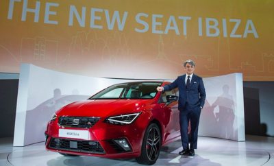 To SEAT Ibiza συνεχίζει τις διακρίσεις του και στον Eυρωπαϊκό θεσμό Car of the Year 2018 / Το SEAT Ibiza κατέκτησε τη δεύτερη θέση στο Car of the Year 2018 / Mία ακόμη σημαντική διάκριση στην συνεχώς αυξανόμενη λίστα των επιτυχιών του Ισπανικού μοντέλου / Ο συνδυασμός του ξεχωριστού στυλ, της εξαιρετικής δυναμικής οδήγησης και της λειτουργικότητας κέρδισαν την αναγνώριση / 60 έγκρητα μέλη της επιτροπής από όλη την Ευρώπη αξιολόγησαν το SEAT Ibiza ως ένα από τα κορυφαία αυτοκίνητα που κυκλοφόρησαν το περασμένο έτος Το SEAT Ibiza συνεχίζει τις σημαντικές διακρίσεις του και το 2018, με την κατάκτηση της δεύτερης θέσης στον κορυφαίο Ευρωπαϊκό θεσμό Car of the Year 2018. Στα πλαίσια της Έκθεσης της Γενεύης, 60 δημοσιογράφοι του Ειδικού Τύπου από 23 Ευρωπαϊκές χώρες που απαρτίζουν την επιτροπή του θεσμού, χάρισαν στο SEAT Ibiza τη 2η θέση της τελικής κατάταξης, μπροστά από τα άλλα υποψήφια καταξιωμένα μοντέλα, αναγνωρίζοντας το ξεχωριστό του στυλ, την εξαιρετικής δυναμική οδήγηση και την λειτουργικότητά του. Ο καταξιωμένος θεσμός Car of the Year, που φέτος γιορτάζει την 55η επέτειό του, βραβεύει τα καλύτερα αυτοκινήτα που κυκλοφόρησαν στην αγορά το προηγούμενο έτος και τα αποτελέσματα ανακοινώνονται παραδοσιακά στα πλαίσια της Έκθεσης της Γενεύης. Έχοντας ήδη προσθέσει στη λίστα των επιτυχιών του κορυφαίες διακρίσεις όπως, Best Supermini - Car of the Year 2018 Awards Ηνωμένου Βασιλείου, Carro do Ano – Πορτογαλία και Car of the Year 2018 – Φιλανδία & Ισπανία μεταξύ άλλων, το ασημένιο μετάλλιο στο CΟΤΥ 2018 έρχεται να αναγνωρίσει για μια ακόμη φορά την αξία του Ισπανικού super mini. Στην χώρα μας θυμίζουμε ότι το νέο SEAT Ibiza ήταν και εδώ ανάμεσα στα 10 αυτοκίνητα φιναλίστ στον θεσμό «Αυτοκίνητο της Χρονιάς για την Ελλάδα», όπου μετά από σκληρή μάχη, κατέκτησε τελικά την 2η θέση με μόλις 1 βαθμό διαφορά από τον νικητή. Μοναδικό μέλος της επιτροπής που εκπροσωπεί την χώρα μας στον θεσμό του COTY είναι ο κος Στράτης Χατζηπαναγιώτου, ο οποίος στην τελική φάση του θεσμού μοίρασε τους διαθέσιμους βαθμούς του ανάμεσα στους 7 φιναλίστ ως εξής: Volvo XC40: 7 βαθμοί (Τελικός νικητής COTY 2018) Citroen C3 Aircross: 5 βαθμοί SEAT Ibiza: 4 βαθμοί Alfa Romeo Stelvio: 3 βαθμοί Audi A8: 3 βαθμοί Κia Stinger: 2 βαθμοί BMW 5-Series: 1 βαθμός