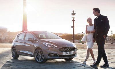 Για πρώτη φορά στην Ελλάδα, η Ford προχωρά στη διάθεση μιας νέας υπηρεσίας λειτουργικής μίσθωσης με το όνομα Ford Lease. Η νέα αυτή υπηρεσία έρχεται να συμπληρώσει το σύνολο των εξειδικευμένων προϊόντων και υπηρεσιών που προσφέρει η Ford τα τελευταία χρόνια στους Έλληνες καταναλωτές που επιθυμούν να αποκτήσουν εύκολα το νέο τους Ford. Με κύριο χαρακτηριστικό τη βαρύτητα του ονόματος της Αμερικάνικης μάρκας, η νέα υπηρεσία Ford Lease βασίζεται στην τεχνολογική αρτιότητα και ποιότητα των αυτοκινήτων Ford για να προσφέρει σε ελεύθερους επαγγελματίες και εταιρίες στην Ελλάδα, τη δυνατότητα να επιλέξουν τη Λειτουργική Μίσθωση Αυτοκινήτου ως την καλύτερη λύση για την ανάπτυξή τους με τη βοήθεια ενός επιβατικού ή επαγγελματικού αυτοκινήτου Ford. Η νέα υπηρεσία Ford Lease είναι προϊόν σύμπραξης της Ford Credit, θυγατρικής εταιρείας της Ford Motor Company με αντικείμενο την παροχή χρηματοδοτικών προϊόντων παγκοσμίως, με την εταιρία ALD Automotive του ομίλου Société Générale που συγκαταλέγεται ανάμεσα στις μεγαλύτερες εταιρίες μίσθωσης οχημάτων στον κόσμο. Η υπηρεσία Ford Lease ολοκληρώνει την εμπειρία αγοράς καθώς ένα εύρος επιλογών και υπηρεσιών μίσθωσης είναι πλέον άμεσα διαθέσιμο στο αγοραστικό κοινό, με απλές διαδικασίες, σε ένα βήμα, από το ίδιο σημείο εξυπηρέτησης και στον ίδιο χρόνο επίσκεψης στις εκθέσεις των επισήμων εμπόρων Ford. Το πρόγραμμα Ford Lease σχεδιάστηκε για την λειτουργική μίσθωση καινούργιων αυτοκινήτων Ford και προσφέρεται αποκλειστικά μέσω των επίσημων εμπόρων της Ford. Στα ανταγωνιστικά χαρακτηριστικά της περιλαμβάνονται υπηρεσίες όπως: • Κάλυψη των εξόδων ταξινόμησης του οχήματος • Υπηρεσίες πληρωμής και διαχείρισης τελών κυκλοφορίας • Πλήρη ασφάλιση οχήματος • Διαχείριση τακτικής και έκτακτης συντήρησης του αυτοκινήτου, καθώς και επισκευή/αντικατάσταση μηχανικών ηλεκτρικών εξαρτημάτων λόγω φθοράς με γνήσια ανταλλακτικά Ford. • Αντικατάσταση ελαστικών λόγω φθοράς • Τεχνικός έλεγχος του αυτοκινήτου (ΚΤΕΟ) και κάρτα καυσαερίων • Αντικατάσταση οχήματος σε περίπτωση βλάβης ή ατυχήματος • Πλήρη κάλυψη Οδικής Βοήθειας σε όλη την επικράτεια της Ελλάδας, ΕΕ και των περισσότερων Ευρωπαϊκών χωρών • Υπηρεσία τηλεφωνικού κέντρου αποκλειστικά για την εξυπηρέτηση των πελατών Ford Lease Επισκεφτείτε την ιστοσελίδα της Ford Lease (www.ford.gr/FordLease) ή επισκεφτείτε τον πλησιέστερο έμπορο Ford για να ενημερωθείτε πώς η υπηρεσία Ford Lease μπορεί να καλύψει και τις δικές σας ανάγκες # # #   Σχετικά με τη ALD Η ALD Automotive είναι ένας παγκόσμιος ηγέτης στις λύσεις κινητικότητας που παρέχουν υπηρεσίες πλήρους μίσθωσης και διαχείρισης στόλου σε 43 χώρες σε πελάτες μεγάλων εταιρειών, μικρομεσαίες εταιρίες, ελεύθερους επαγγελματίες και ιδιώτες. Ως ηγέτης στον κλάδο της, η ALD Automotive τοποθετεί την αειφόρο κινητικότητα στο επίκεντρο της στρατηγικής της, παρέχοντας στους πελάτες της καινοτόμες λύσεις κινητικότητας και τεχνολογίας, βοηθώντας τους να επικεντρωθούν στην καθημερινή τους δραστηριότητα. Με 6.300 εργαζόμενους παγκοσμίως, η ALD διαχειρίζεται 1.54 εκατομμύρια οχήματα (στο τέλος Μαρτίου 2018). Για περισσότερες πληροφορίες, μπορείτε να ακολουθήσετε μας στο Twitter @ ALDAutomotive ή επισκεφτείτε την ιστοσελίδα www.aldautomotive.com. ALD Automotive στην Ελλάδα Η ALD Automotive στην Ελλάδα είναι θυγατρική του Ομίλου και προσφέρει τις υπηρεσίες της στην ελληνική αγορά από το 2006. Η εταιρεία παρέχει ολοκληρωμένες υπηρεσίες λειτουργικής μίσθωσης με την εξασφάλιση χρηματοδότησης και πλήρους σειράς υπηρεσιών διαχείρισης για στόλους οχημάτων.