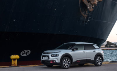 Το Νέο C4 Cactus εφοδιασμένο με τις σταθερές αξίες της Citroën, καταφέρνει να ξεχωρίζει με τη μοναδική του σχεδίαση και την έντονη προσωπικότητά του, χάρη στην προηγμένη τεχνολογία, την κορυφαία άνεση και τους πολυβραβευμένους κινητήρες. Το Νέο C4 Cactus είναι το πρώτο Citroën στην Ευρώπη που, στο πλαίσιο του προγράμματος Citroën Advanced Comfort®, διαθέτει το πρωτοποριακό σύστημα ανάρτησης με Progressive Hydraulic Cushions™ (PHC), προσφέροντας την αίσθηση της οδήγησης πάνω σε ένα “μαγικό χαλί”. Είναι επίσης, το πρώτο μοντέλο παγκοσμίως που διαθέτει τα καινοτόμα Advanced Comfort καθίσματα για κορυφαία επίπεδα άνεσης. Το νέο C4 Cactus που πρόσφατα λανσαρίστηκε στη χώρα μας, αποτελεί την καλύτερη επιλογή στην κατηγορία του, αφού σε συνδυασμό με τον υπερπλούσιο εξοπλισμό και τις κορυφαίες τεχνολογίες που διαθέτει, προσφέρεται στην ελκυστική τιμή των 14.850€, καθώς και με 5 Χρόνια Εγγύηση. Η Citroen ακολουθώντας την πελατοκεντρική της φιλοσοφία, δημιούργησε ένα μοναδικό Πρόγραμμα Αγοράς, κάνοντας ακόμη πιο εύκολη την απόκτηση του δημοφιλούς χατσμπακ, του νέου C4 Cactus, προσφέροντάς το με 36 ΠΡΑΓΜΑΤΙΚΑ ΑΤΟΚΕΣ ΔΟΣΕΙΣ! Πιο συγκεκριμένα, το άτοκο χρηματοδοτικό πρόγραμμα έχει ως εξής: • 36 Πραγματικά Άτοκες Δόσεις • από 249 ευρώ το μήνα • 40% προκαταβολή Για περισσότερες πληροφορίες, επισκεφθείτε το Επίσημο Δίκτυο Διανομέων Citroen ή την επίσημη ιστοσελίδα της Citroen, www.citroen.gr , ή τη σελίδα http://c4cactus.citroen.gr/ .