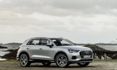 Νέο Audi Q3: το best-seller premium SUV επιστρέφει! • Σπορ αίσθηση, μεγαλύτερες διαστάσεις, περισσότερη άνεση, κορυφαία χρηστικότητα και ασφάλεια • Ψηφιακός πίνακας οργάνων, οθόνη αφής ΜΜΙ, υποδειγματική συνδεσιμότητα • Κορυφαίο σύστημα τετρακίνησης quattro Στη δεύτερη πλέον γενιά του, το νέο Audi Q3 επιστρέφει πιο εντυπωσιακό και ολοκληρωμένο από ποτέ! Δεν είναι μόνο η εξωτερική εμφάνιση, αλλά το συνολικό πακέτο, που ενθουσιάζει. Με συστήματα και λειτουργίες από μεγαλύτερες κατηγορίες, στην υπηρεσία του οδηγού όταν παρκάρει, όταν κινείται στην πόλη ή ταξειδεύει στον αυτοκινητόδρομο. Με σύστημα τετρακίνησης quattro για τις εκτός δρόμου αποδράσεις. Με εξαιρετική χρηστικότητα χάρη στους μεγάλους χώρους και τις αμέτρητες πρακτικές διευκολύνσεις. Όπως και τα κορυφαία μοντέλα της Audi, το νέο Q3 διαθέτει ψηφιακό κόκπιτ και ένα προηγμένο σύστημα MMI με οθόνη αφής, ενώ μοναδικά είναι τα επίπεδα άνεσης που προσφέρει, χάρη στην εξελιγμένη ανάρτηση. Η εξωτερική σχεδίαση - Το νέο Audi Q3 δείχνει και είναι πολύ πιο σπορ από τον προκάτοχό του. Εμπρός, την ταυτότητα καθορίζουν το οκτάγωνο μοτίβο της μάσκας Singleframe με τις μεγάλες εισαγωγές αέρα και οι στενοί προβολείς με τεχνολογία LED. Η κορυφαία έκδοση διαθέτει προβολείς Matrix LED με έξυπνη προσαρμογή της φωτεινής δέσμης στις συνθήκες του δρόμου. Στο πλάι, σημαντικά είναι τα γραφικά φωτισμού καθώς και το αποτύπωμα των προβολέων και των πίσω φωτιστικών σωμάτων. Τα περιγράμματα είναι εμπνευσμένα από το quattro DNΑ της Audi και κάνουν το SUV να φαίνεται ακόμη πιο φαρδύ με τα διαφορετικού χρώματος τόξα να δημιουργούν μία έντονη off-road αντίθεση. Μεγάλο και προσαρμόσιμο: η έννοια του χώρου - Το νέο Audi Q3, βασισμένο στη μεταβλητή πλατφόρμα του Group, έχει μεγαλώσει σχεδόν σε όλες του τις διαστάσεις και είναι από τα μεγαλύτερα στην κατηγορία του. Το μήκος του φτάνει τα 4.485 χιλιοστά και είναι 97 χλστ. πιο μακρύ από το απερχόμενο μοντέλο. Το πλάτος έχει αυξηθεί κατά 25 χλστ. και φτάνει τα 1.856 χλστ. συνολικά, αλλά με ύψος 1.585 χλστ. είναι 5 χλστ. χαμηλότερο από το αμάξωμα του Q3 της πρώτης γενιάς – τονίζοντας ακόμα περισσότερο την σπορ εντύπωση. Στο μεταξόνιο έχουν προστεθεί 77 χλστ. φτάνοντας τα 2.680 χλστ., διασφαλίζοντας μεγαλύτερους χώρους για τους επιβάτες. Διαθέτοντας σπορ θέση οδήγησης, το νέο Audi Q3 προσφέρει εξαιρετική ορατότητα και περιμετρικό έλεγχο. Η άνεση είναι ανάλογη μοντέλων από την αμέσως ανώτερη κατηγορία ενώ τα πίσω καθίσματα σύρονται εμπρός/πίσω κατά 150 χιλιοστά, με τις διαιρούμενες (40/20/40) ράχες τους να έχουν επτά θέσεις κλίσης. Ο χώρος αποσκευών προσφέρει συνολικά 530 ή 675 λίτρα και αυξάνεται στα 1.525 λίτρα με τις πλάτες των καθισμάτων διπλωμένες. Το ύψος φόρτωσης μπορεί να ρυθμιστεί σε τρία επίπεδα. Το χαμηλό ύψος των 748 χλστ. διευκολύνει στη φόρτωση βαριών αντικειμένων ενώ η ηλεκτρομηχανικά υποβοηθούμενη πόρτα του χώρου αποσκευών προσφέρει εύκολη πρόσβαση και σε συνδυασμό με ένα διακόπτη διευκόλυνσης μπορεί να ανοίξει ή να κλείσει με μία κίνηση του ποδιού. Ένας νέος, ψηφιακός κόσμος - Η λειτουργία και η προβολή των πληροφοριών και ενδείξεων έχει περάσει σε άλλο επίπεδο καθώς η Audi έχει καταργήσει τα κλασσικά αναλογικά όργανα. Στο νέο Q3 υπάρχει μια πληθώρα επιλογών για τα μεγέθη οθονών και του ψηφιακού πίνακα οργάνων που έχει στη διάθεσή του ο οδηγός. Ακόμη και στην έκδοση με το στάνταρ MMI radio υπάρχει ψηφιακός πίνακας οργάνων με οθόνη διαγώνιου 10,25 ιντσών, που μπορεί να αναβαθμιστεί στις 12,5 ίντσες, την οποία ο οδηγός διαχειρίζεται και από το πολυλειτουργικό τιμόνι. Το MMI radio plus περιλαμβάνει επίσης μια οθόνη αφής διαγώνιου 8,8 ιντσών που βρίσκεται στο μέσο του ταμπλό ενώ στην κορυφαία έκδοση εξοπλισμού ανεβαίνει στις 10,1 ίντσες. Κορυφαία συνδεσιμότητα - Το νέο Q3 εξοπλίζεται με διάφορα συστήματα πολυμέσων εξασφαλίζοντας πρωτόγνωρη συνδεσιμότητα, κάτι που, σύμφωνα με έρευνες, είναι πολύ ψηλά στη λίστα προτιμήσεων των πελατών. Λειτουργίες από μοντέλα μεγαλύτερων κατηγοριών είναι διαθέσιμες και στο νέο Q3. Η πλοήγηση, για παράδειγμα, αναγνωρίζει τις προτιμήσεις του οδηγού βάσει προηγούμενων διαδρομών, χρησιμοποιώντας δεδομένα σε πραγματικό χρόνο για τη συνολική κατάσταση της κυκλοφορίας στους δρόμους. Ευκολία και ασφάλεια: συστήματα υποβοήθησης οδηγού - Το νέο Audi Q3 προσφέρει τον πληρέστερο εξοπλισμό ασφάλειας στην κατηγορία του. Στο βασικό ή προαιρετικό εξοπλισμό ανήκουν συστήματα όπως το ενεργητικό cruise control, το οποίο διατίθεται προαιρετικά με το S tronic, που ενσωματώνει τις λειτουργίες της ενεργητικής υποβοήθησης ταχύτητας (adaptive speed assist), της υποβοήθησης κυκλοφοριακής συμφόρησης (traffic jam assist) και της διατήρησης λωρίδας κυκλοφορίας (active lane assist). Ακόμα, το σύστημα υποβοήθησης στάθμευσης (park assist), το σύστημα ελέγχου διασταύρωσης (cross traffic assist), το σύστημα πρόληψης και αποφυγής σύγκρουσης (Audi pre sense front safety system) και άλλα. Απόλαυση εντός και εκτός δρόμου: κινητήρες, ανάρτηση, quattro - Στο λανσάρισμα του νέου Q3 η Audi θα προσφέρει τέσσερις εκδόσεις: τρεις με βενζινοκινητήρες και μια πετρελαιοκίνητη, σε συνδυασμό με κίνηση στους εμπρός τροχούς ή με τετρακίνηση quattro. Η ισχύς τους κυμαίνεται από 150 έως 230 ίππους, ενώ όλες οι μονάδες είναι τετρακύλινδρες με άμεσο ψεκασμό και υπερτροφοδότηση. Τη μετάδοση αναλαμβάνει ένα χειροκίνητο κιβώτιο έξι σχέσεων ή ένα αυτόματο S tronic επτά σχέσεων. Η εξελιγμένη ανάρτηση του νέου Audi Q3 (MacPherson μπροστά, πολλαπλοί σύνδεσμοι πίσω) προσφέρει ανώτερη ποιότητα κύλισης. Χαρίζει ευελιξία στην πόλη, άνεση στους επαρχιακούς δρόμους και ασύγκριτη κατευθυντικότητα στον ανοιχτό δρόμο, με έντονα πάντα τα σπορ χαρακτηριστικά. Χάρη και στο μεγαλύτερο μεταξόνιό του, το νέο SUV της Audi κυριολεκτικά «ισοπεδώνει» τις ανωμαλίες του οδοστρώματος. Τέλος, όταν οι συνθήκες του δρόμου το απαιτήσουν ή ο οδηγός θελήσει να οδηγήσει το νέο Q3 εκτός δρόμου, η τεχνολογία quattro αποδεικνύει γιατί εδώ και 35 χρόνια αποτελεί σημείο αναφοράς στην αυτοκίνηση. Μία τεχνολογία που εγγυάται ακόμα μεγαλύτερη πρόσφυση και εξαιρετικά δυναμική συμπεριφορά σε καθημερινές συνθήκες, σε κάθε καιρό και σε κάθε δρόμο, ακόμα μεγαλύτερες δυνατότητες εκτός δρόμου. Μία μοναδική ιστορία επιτυχίας, που συνεχίζεται αμείωτη και στο νέο Q3.