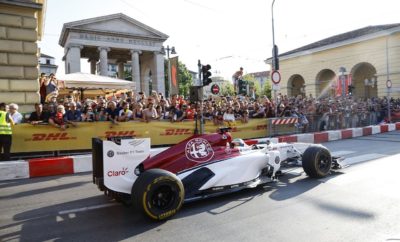 Ξεκίνησε χθες το "F1 Unleash" στο Μιλάνο. Πρόκειται για μια ξεχωριστή εκδήλωση, η οποία είναι αφιερωμένη σε όλους τους φίλους του μηχανοκίνητου αθλητισμού. Η συγκεκριμένη εκδήλωση έρχεται να αποτελέσει την τέλεια συνοδεία για το Grand Prix της Monza που θα πραγματοποιηθεί το προσεχές σαββατοκύριακο. Πρόκειται για έναν από τους πιο ιστορικούς αγώνες της Formula 1, ο οποίος βρίσκεται ανελλιπώς στο πρόγραμμα του θεσμού από το 1950. Η Monza έχει μια ιδιαίτερη σύνδεση με την Alfa Romeo, αφού εκτός του ότι βρίσκεται μερικά μόνο χιλιόμετρα μακριά από την έδρα της εταιρείας στο Μιλάνο, είναι και η πίστα οπού το 1950 ο Nino Farina με την Alfa Romeo 158 κέρδισαν τον πρώτο αγώνα της Formula 1 στην Ιταλία, μια νίκη που άνοιξε το δρόμο για την κατάκτηση του παγκόσμιου τίτλου την ίδια χρονιά. Στο "F1 Unleash" το κοινό προσκλήθηκε να γνωρίσει από κοντά τόσο το φετινό μονοθέσιο της Alfa Romeo Sauber F1 Team, όσο και τους οδηγούς της, Marcus Ericsson και Charles Leclerc. Η έκπληξη ήρθε όταν το μονοθέσιο πραγματοποίησε γύρους σε μια διαδρομή 1,6km στην Viale D'Annunzio στο κέντρο του Μιλάνο, ενώ παράλληλα με το μονοθέσιο, το παρόν στη διαδρομή έδωσαν και οι κορυφαίες Alfa Romeo Giulia Quadrifoglio και Stelvio Quadrifoglio, εφοδιασμένες με τον κινητήρα 2,9 V6 Bi-Turbo των 510 ίππων. Τέλος ακόμα μία έκπληξη περίμενε το κοινό, αφού στο περίπτερο της Alfa Romeo φιλοξενήθηκε η Alfa Romeo Giulia Quadrifoglio "NRING", μια εξαιρετικά περιορισμένης παραγωγής έκδοση της Giulia, η οποία δημιουργήθηκε για να εορταστεί το νέο ρεκόρ που έθεσε η μάρκα στο διάσημο Nürgburgring. Η συγκεκριμένη έκδοση, παράλληλα με τα προηγμένα χαρακτηριστικά που διαθέτουν όλα τα μοντέλα Quadrifoglio, ξεχωρίζει χάρη στο ειδικό χρώμα Circuito Grey, στα επιπλέον τμήματα από ανθρακονήματα (π.χ. καθρέπτες), τα κεραμικά φρένα, καθώς και τα ειδικά καθίσματα επίσης με ανθρακονήματα της Sparco®. Τέλους για τους λίγους τυχερούς που έχουν εξασφαλίσει να αποκτήσουν μία από τις Giulia Quadrifoglio "NRING", η Alfa Romeo έχει ετοιμάσει μια πολύ ιδιαίτερη έκπληξη στο προσεχές διάστημα.