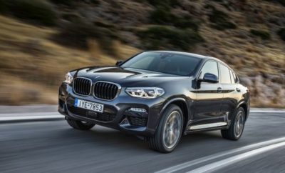 Το BMW Group προχωρά σε αναπροσαρμογή των προβλέψεων για το τρέχον οικονομικό έτος. Η εταιρία είχε προβλέψει ότι το 2018 θα είναι μία χρονιά προκλήσεων, κατά ένα μέρος, εξαιτίας πρόσθετων προκαταβολικών επενδύσεων ύψους περίπου ενός δισεκατομμυρίου ευρώ για project μελλοντικής μετακίνησης και λόγω συναλλαγματικών αντιξοοτήτων, άνω των 500 εκατομμυρίων ευρώ συγκριτικά με το 2017. Παρά το εξαρχής δύσκολο περιβάλλον, με βάση τις ισχυρές λειτουργικές επιδόσεις του, το BMW Group είχε προβλέψει κέρδη προ φόρων του Ομίλου στα επίπεδα ρεκόρ της περσινής χρονιάς. Αυτή η αναθεώρηση οφείλεται κυρίως στους εξής παράγοντες: Το BMW Group συμμορφώθηκε από νωρίς με τις απαιτήσεις του κανονισμού WLTP. Η μετάβαση ολόκληρης της βιομηχανίας στο νέο κύκλο WLTP ωστόσο, έχει οδηγήσει σε σημαντικές διαστρεβλώσεις σε αρκετές Ευρωπαϊκές αγορές και σε έναν απροσδόκητα έντονο ανταγωνισμό. Χάρη στην ευέλικτη στρατηγική παραγωγής και πωλήσεων που υιοθετεί, το BMW Group απαντά στον αυξημένο ανταγωνισμό και μειώνει τον προγραμματισμό όγκου για να επικεντρωθεί στην κερδοφορία. Τα αυξημένα μέτρα καλής θέλησης και εγγυήσεων οδηγούν σε σημαντικά υψηλότερες προσθήκες στις αντίστοιχες προβλέψεις στον Αυτοκινητιστικό Τομέα. Οι συνεχιζόμενες, διεθνείς εμπορικές διενέξεις επιδεινώνουν την κατάσταση στην αγορά και τροφοδοτούν την αβεβαιότητα. Οι συνθήκες αυτές στρεβλώνουν τη ζήτηση περισσότερο από το αναμενόμενο και οδηγούν σε τιμολογιακή πίεση σε αρκετές αυτοκινητιστικές αγορές. Με βάση τα παραπάνω, το BMW Group αναπροσαρμόζει τις προβλέψεις του για το οικονομικό έτος 2018: Στον Αυτοκινητιστικό τομέα, τα έσοδα προβλέπονται τώρα ελαφρώς μικρότερα από της προηγούμενης χρονιάς (προηγούμενη πρόβλεψη: ελαφρά αυξημένα από της προηγούμενης χρονιάς). Το περιθώριο EBIT (κέρδη προ φόρων και τόκων) στον Αυτοκινητιστικό τομέα τώρα προβλέπεται τουλάχιστον 7% (προηγούμενη πρόβλεψη: 8 – 10%). Τα κέρδη του Group προ φόρων αναμένεται να παρουσιάσουν μέτρια πτώση από τα περσινά (προηγούμενη πρόβλεψη: ίδια επίπεδα με της προηγούμενης χρονιάς). Πιθανές θετικές επιδράσεις στα κέρδη από μία ρυθμιστική έγκριση και το κλείσιμο της προγραμματισμένης κοινοπραξίας υπηρεσιών μετακίνησης το 2018 δεν αντανακλώνται ακόμα στην αναπροσαρμοσμένη πρόβλεψη. Οι παράγοντες αυτοί θα έχουν σημαντική επίδραση στα κέρδη του Group προ φόρων και στο περιθώριο EBIT του Αυτοκινητιστικού τομέα, τόσο στο τρίτο όσο και στο τέταρτο τρίμηνο. «Το BMW Group παραμένει πλήρως αφοσιωμένο στο στόχο του να ηγηθεί της μεταμόρφωσης της βιομηχανίας», δήλωσε ο Harald Kr ü ger, Πρόεδρος Δ.Σ. της BMW AG. Η εταιρία εξακολουθεί να αγωνίζεται για μία σταθερά υψηλή κερδοφορία σύμφωνα με τη στρατηγική NUMBER ONE > NEXT. Εκτός από τη συνέχιση των προϊοντικών λανσαρισμάτων, θα ενταθούν τα τρέχοντα μέτρα περικοπής δαπανών και βελτίωσης της απόδοσης.