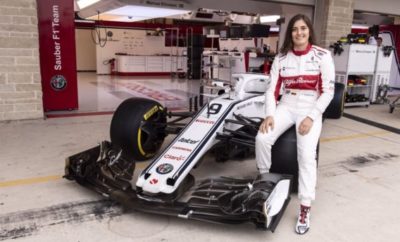 Η δοκιμαστής της Alfa Romeo Sauber F1 Team, Tatiana Calderón, ολοκλήρωσε ένα Σαββατοκύριακο δοκιμών στην πίστα του Φιοράνο συμπληρώνοντας πάνω από 590km με τη Sauber C32-Ferrari. Η Alfa Romeo Sauber F1 Team βρίσκεται στην ευχάριστη θέση ν' ανακοινώσει ότι η δοκιμαστής Tatiana Calderón ολοκλήρωσε με επιτυχία δυο μέρες δοκιμών στο Φιοράνο πίσω από το τιμόνι της Sauber C32, με κινητήρα V8 Ferrari. Η Κολομβιανή οδηγός που είναι μέλος της Escuderia Telmex,σημείωσε σημαντική πρόοδο την πρώτη μέρα. Έτσι τη δεύτερη μέρα μπόρεσε να επικεντρωθεί σε προσομοίωση κατατακτήριων δοκιμών και αγώνα. Επέδειξε άριστη απόδοση, με σταθερούς γύρους, επιπλέον ήταν απόλυτα συγκεντρωμένη και σε καλή φυσική κατάσταση. Συνολικά συμπλήρωσε 202 γύρους ήτοι απόσταση 595km κατά τη διάρκεια των δοκιμών και τις δυο μέρες. Ο ταχύτερος χρόνος της ήταν 00:58.802 Πίστα: Φιοράνο 2.945 km Οδηγός: Tatiana Calderón Συνθήκες: σύννεφα/ήλιος, στεγνό; αέρας 4° - 8°C, πίστα 7° - 11°C Σασί/κινητήρας: Sauber C32 / Ferrari Γύροι: 202 laps, 594,840 km Ταχύτερος γύρος: 00:58.802 (με ελαστικά επίδειξης, Pirelli) Tatiana Calderón, οδηγός δοκιμών Alfa Romeo Sauber F1 Team: "Ήταν ένα ενδιαφέρον διήμερο δοκιμών. Την Κυριακή επικεντρωθήκαμε σε προσομοίωση κατατακτήριων δοκιμών το πρωί και πολλούς συνεχόμενους γύρους το απόγευμα. Συνολικά οι δυο μέρες με βοήθησαν πολύ να προοδεύσω και να αποκομίσω πολύτιμες εμπειρίες. Η ομάδα έκανε σπουδαία δουλειά στην προετοιμασία και στον καταρτισμό του προγράμματος. Ένιωθα άνετα στο μονοθέσιο αλλά και στην πίστα. Ανυπομονώ να εφαρμόσω όσα έμαθα. "