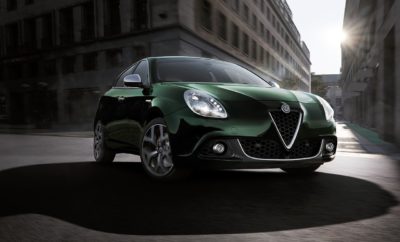 Η νέα Alfa Romeo Giulietta ξεκινά την εμπορική της πορεία στην Ελληνική αγορά, με ακόμα πιο δυναμικά χαρακτηριστικά και ένα ιδιαίτερα προνομιακό πρόγραμμα άτοκης χρηματοδότησης, με μέγιστη διάρκεια εξόφλησης 4 έτη. H Alfa Romeo Giulietta, έχει ξεχωρίσει για το στιλ, τον ολοκληρωμένο χαρακτήρα και βεβαίως το μοναδικό της οδηγικό ταπεραμέντο. Η ανανεωμένη έκδοση του μοντέλου, ξεκινά την εμπορική της πορεία στην Ελληνική αγορά, διατηρώντας όλα τα χαρακτηριστικά που καθιέρωσαν την Giulietta ως την πλέον δυναμική πρόταση της κατηγορίας, αλλά και με νέα στοιχεία που αναβαθμίζουν ακόμα περισσότερο την ποιότητα, την άνεση και την ασφάλεια. Το νέο μοντέλο είναι διαθέσιμο σε 5 εκδόσεις εξοπλισμού και τρεις κινητήρες, βενζίνης και πετρελαίου, απόδοσης από 120 έως 170 ίππους. Κοινός παρανομαστής το δυναμικό πλαίσιο που σε συνδυασμό με την αρχιτεκτονική των αναρτήσεων (διάταξη πολλαπλών συνδέσμων στον πίσω άξονα σε όλες τις εκδόσεις) προσφέρουν την ιδανική ισορροπία ανάμεσα στην άνεση-ασφάλεια και την οδηγική απόλαυση. Παράλληλα, αποκλειστικά χαρακτηριστικά όπως το σύστημα επιλογής δυναμικής κατάστασης Alfa D.N.A. και το ηλεκτρονικό διαφορικό περιορισμένης ολίσθησης e-Q2 ξεχωρίζουν την Giulietta από τον ανταγωνισμό. Αντίστοιχα, στο εσωτερικό η ανανεωμένη εμφάνιση συνδυάζεται με προηγμένα ηλεκτρονικά συστήματα όπως το σύστημα πολυμέσων-πλοήγησης UConnect με την οθόνη αφής 6,5''. H νέα Alfa Romeo Giulietta, ξεκινά την εμπορική της πορεία στην Ελληνική αγορά, προσφέροντας για πρώτη φόρα τη δυνατότητα απόκτησής της με άτοκο χρηματοδοτικό πρόγραμμα, μέσω της FCA Bank και τιμές που ξεκινούν από τις 16.990 ευρώ. Η ελάχιστη προκαταβολή στα πλαίσια του άτοκου προγράμματος είναι 35%, ενώ η μέγιστη διάρκεια εξόφλησης είναι 48 μήνες.